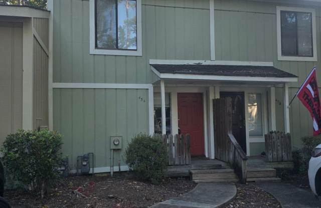 Photo of 454 Forest Hill