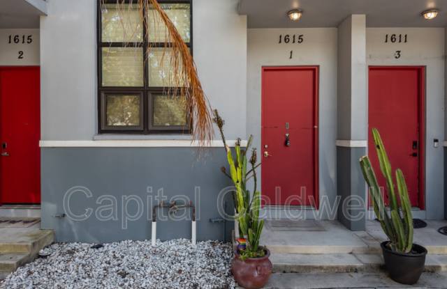 Photo of 1615 E fifth Ave