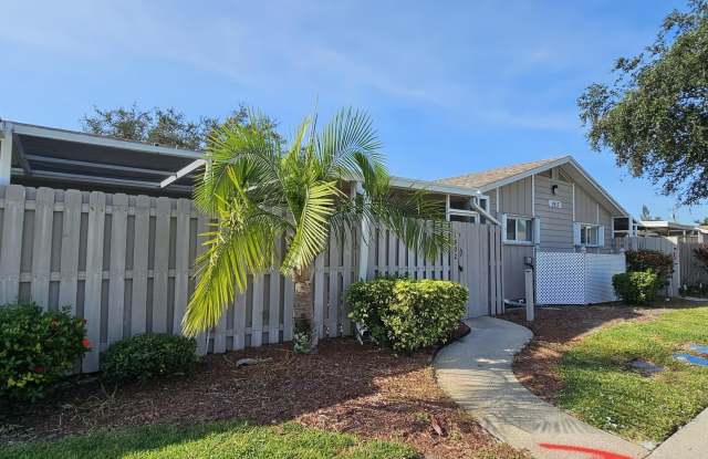 1917 Quail Ridge Court unit: 1902