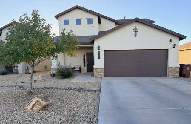 Photo of 1418 Santa Thomas Street