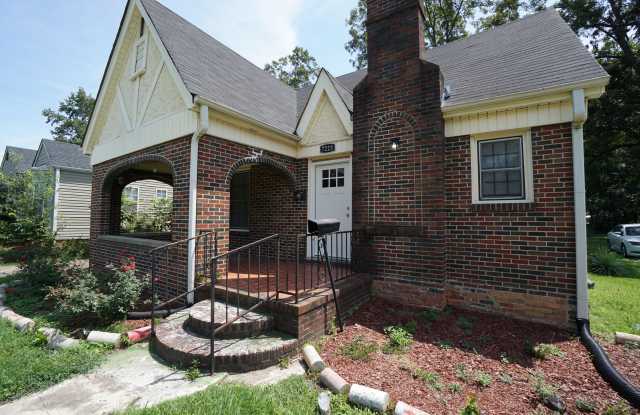 7223 1st Avenue South