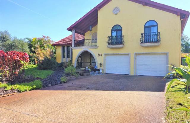 Annual - Venice Island Pool home with Spanish Mediterranean accents and Bayside view. photos photos