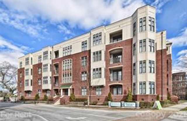 1 Bed 1 Bath Condo in Highly desirable Myers Park. Upscale condo all within walking distance to restaurants photos photos