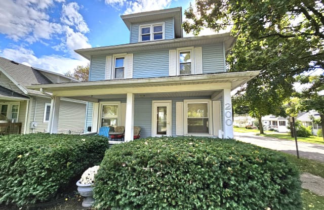 200 Riley St - 200 Riley Street, Lansing, MI 48910