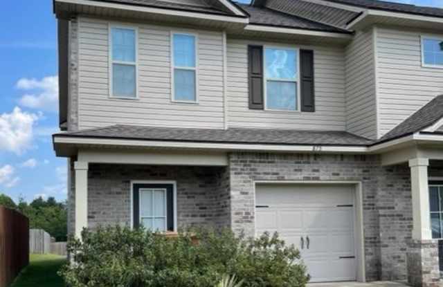 873 Reunion Place Circle