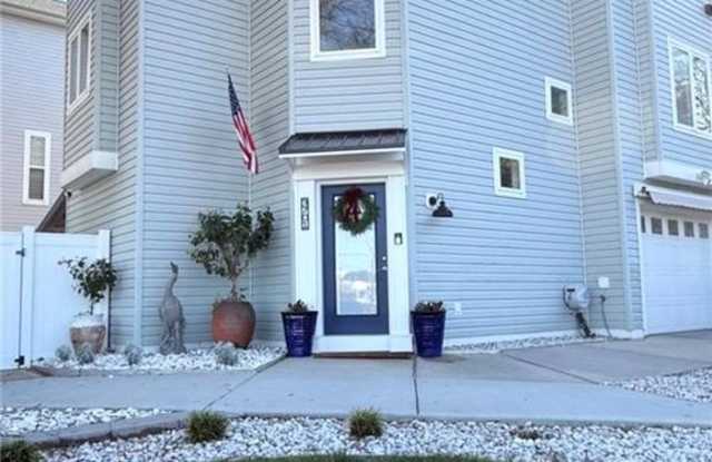 Photo of 3701 Pendleton Avenue