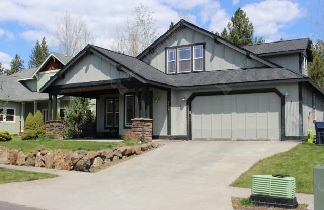 2424 Northwest Summerhill Drive - 2424 Northwest Summerhill Drive, Bend, OR 97703