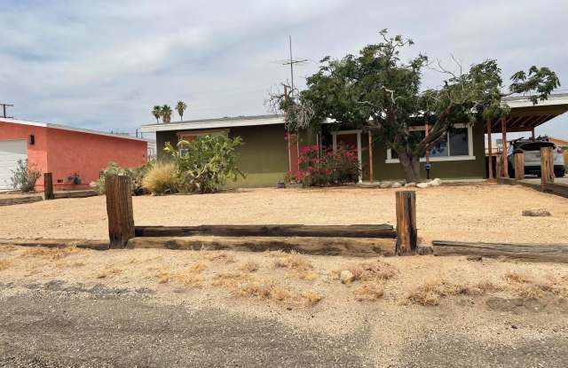 Photo of 2 Bedroom 1 Bath - Clean and Close To 29 Palms Marine Base