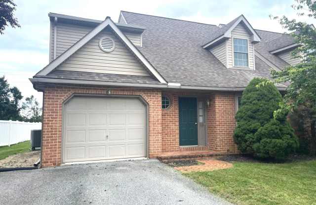 Photo of 115 SPRINGBROOK Court