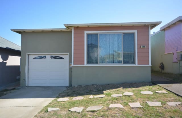 729 Skyline DR - 729 Skyline Drive, Daly City, CA 94015