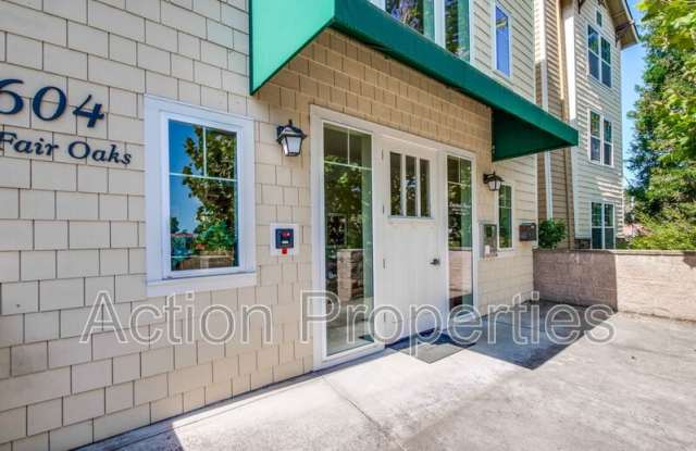 604 S Fair Oaks Ave.