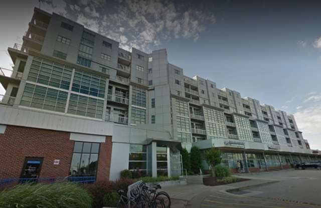 Photo of Luxury Condo on the Waterfront, with dedicated garage parking!