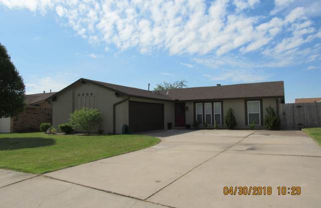 Wonderful home located in Eisenhower Village.