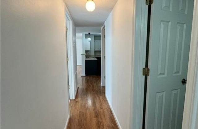 6704 W Friendly Avenue