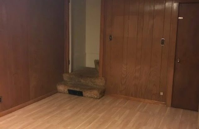 3 bedrooms house