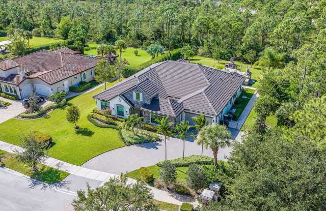 19240 SE Hidden Bridge Court