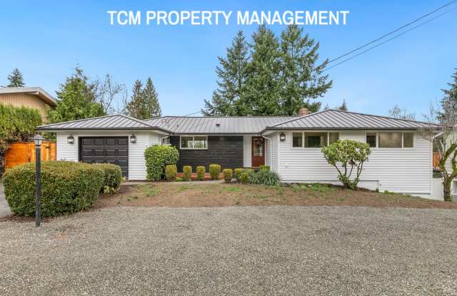 Photo of 1121 E Guiberson St