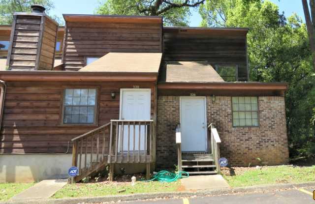 3 town home across from FSU Campus/ all ceramic tile/ wood floors for rent early August 2024 for $1450 per month photos photos