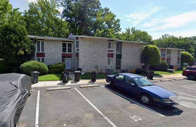 8675 SEASONS Way unit: 211C