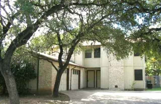 STL - 9023 Sawtooth Lane A/B