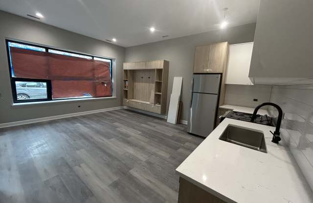 Photo of 5912 North Nashotah Avenue