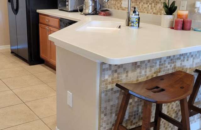 Seasonal/short term 3/2 1/2 townhome at San Michele at University Commons