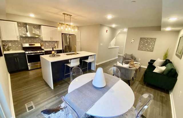 765 N UBER Street unit: 1