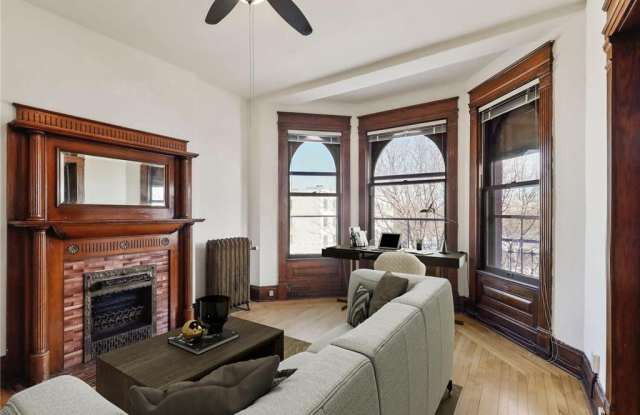 627 Franklin Avenue
