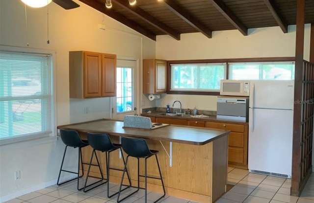 116 N PALMETTO AVENUE