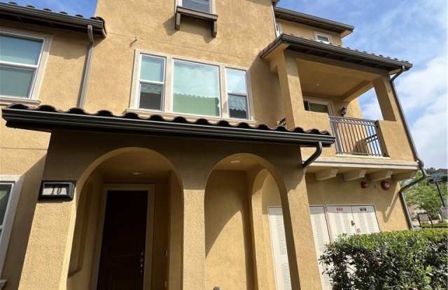 2418 S Fremont Avenue