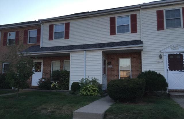 2104 MARSHALL CT - 2104 Marshall Court, Kulpsville, PA 19446