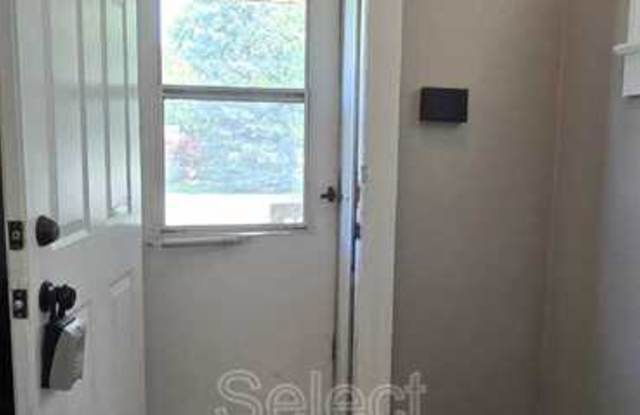 1103 Crescent Avenue