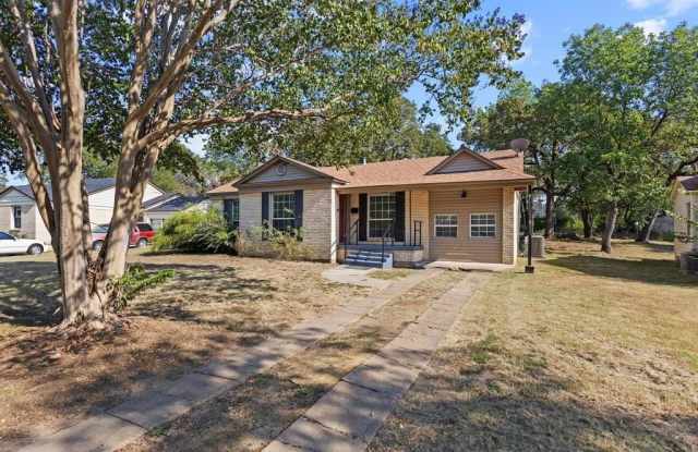 Photo of 82 Vaughn Drive