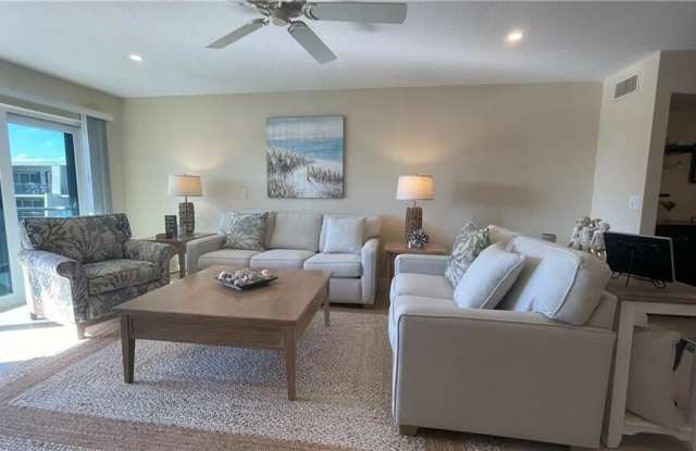 3939 OCEAN DRIVE 407B