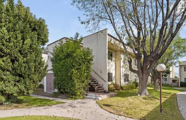 11813 Runnymede St Apt 9