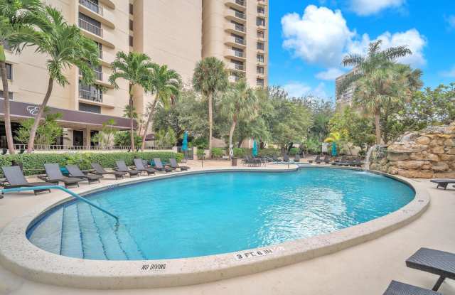 Photo of 2480 Presidential Way