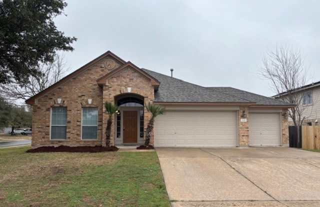 Cozy Highland Park Home WITH 3-CAR GARAGE Available Now!