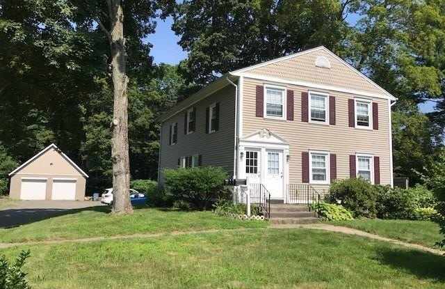 539 Maple Avenue unit: B