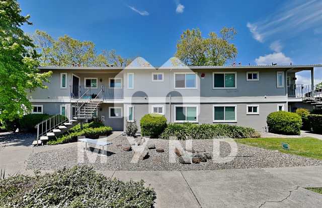 6500 Country Club Dr Apt 10