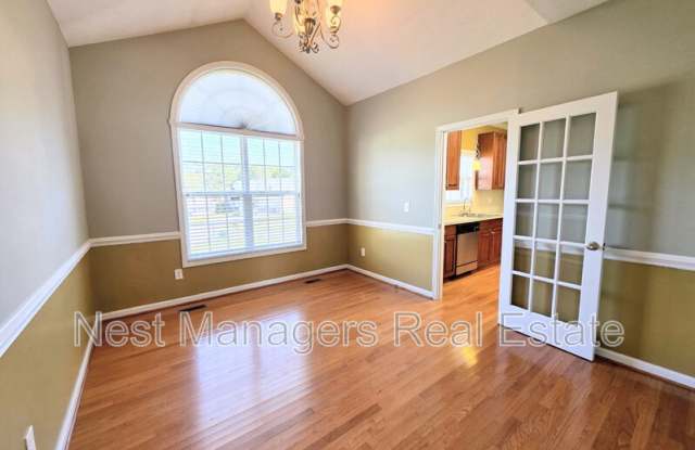 1612 Middle Creek Court