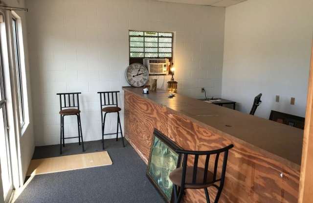 3039 Crawfordville Highway