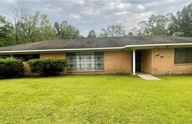 1107 HEWITT Road - 1107 Hewitt Road, Hammond, LA 70403