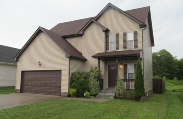 3737 Gray Fox Dr - 3737 Gray Fox Dr, Clarksville, TN 37040