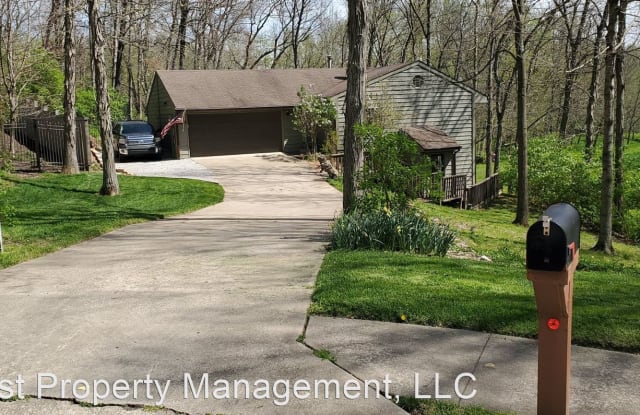 2117 Oak Point Ct - 2117 Oakpoint Court, Columbia, MO 65203