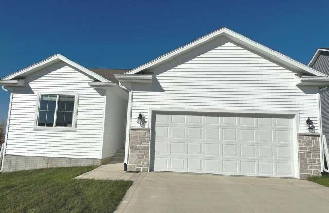 "Luxury Redefined: Brand-New 3BR, 2BA Gem with 2-Car Garage  Unfinished Basement!" - 645 Southeast Mesa Drive, Waukee, IA 50263