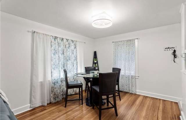 476 Providence Street