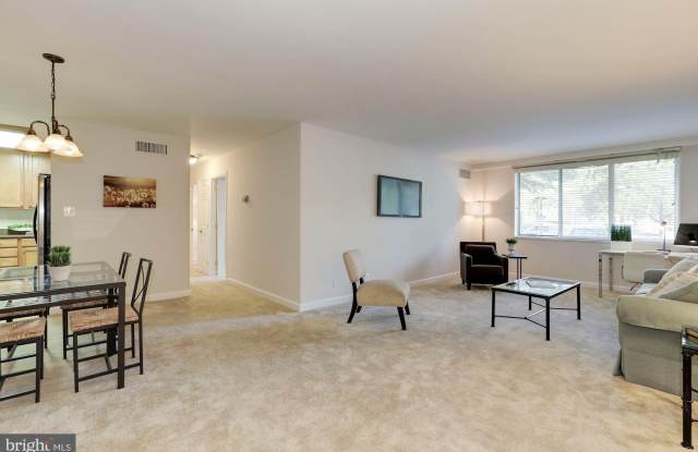 4977 BATTERY LANE - 4977 Battery Lane, Bethesda, MD 20814