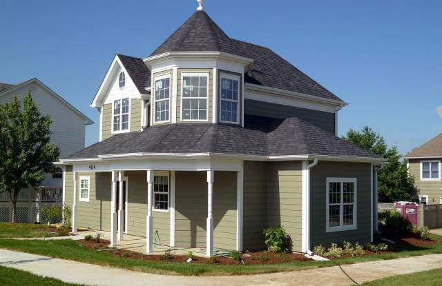 3 Bedroom Victorian Style Home - Cherry Hill