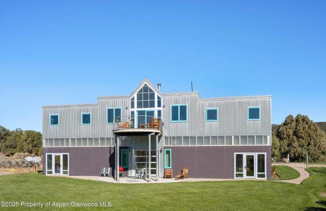 525 Cactus Flats Road