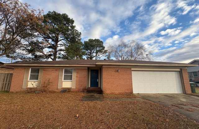 3 Bedroom 2 Bathroom- No Pets